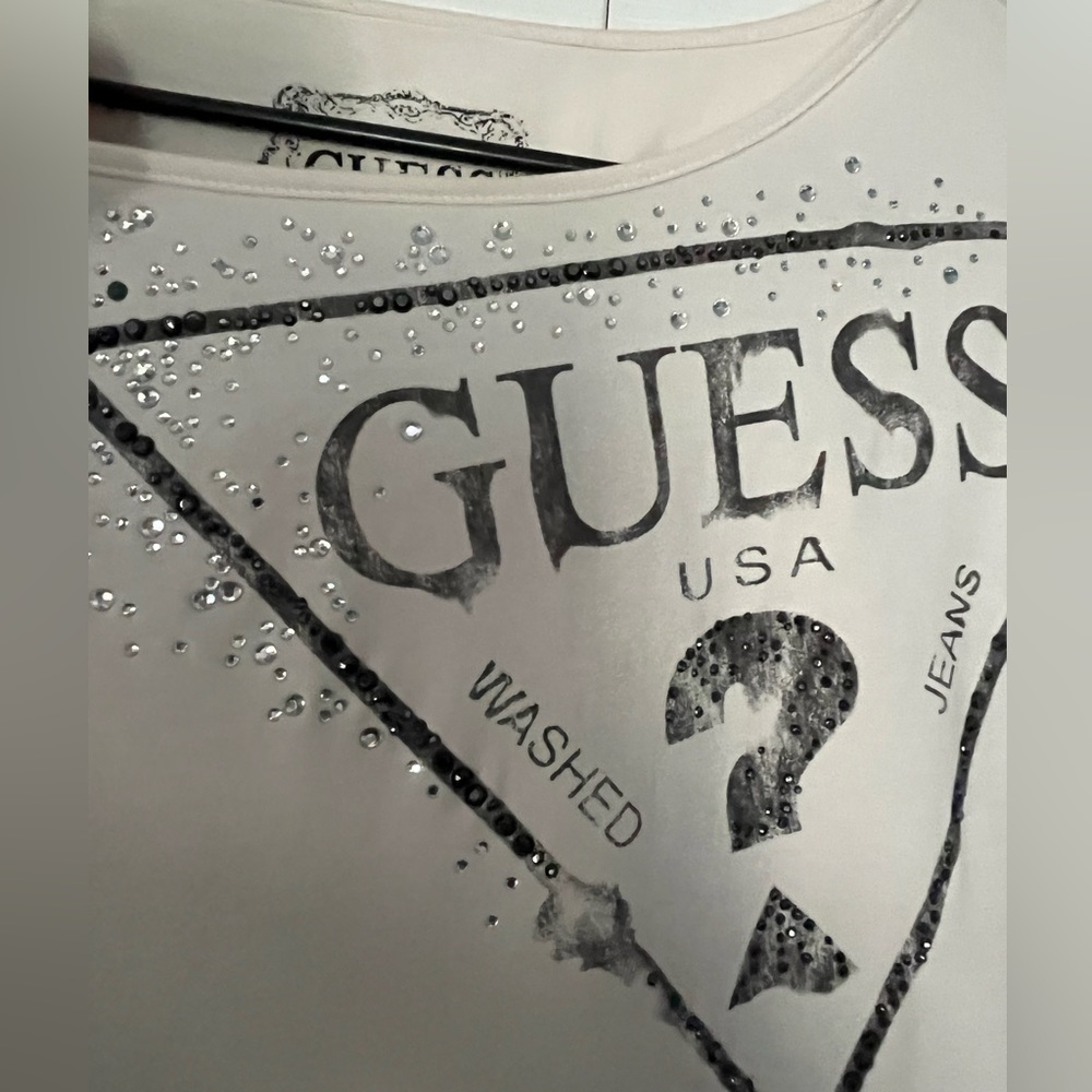 Guess rhinestone t shirt - Picture 6 of 8